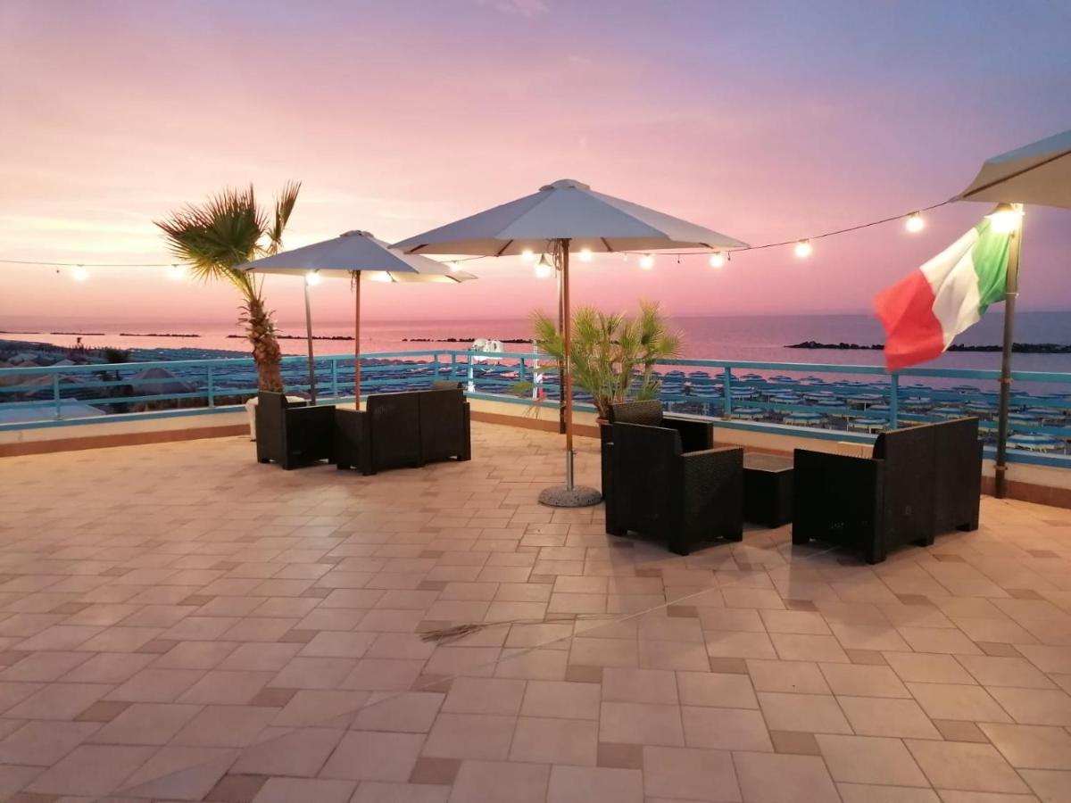 Sea Garden Rooms Termoli Luaran gambar